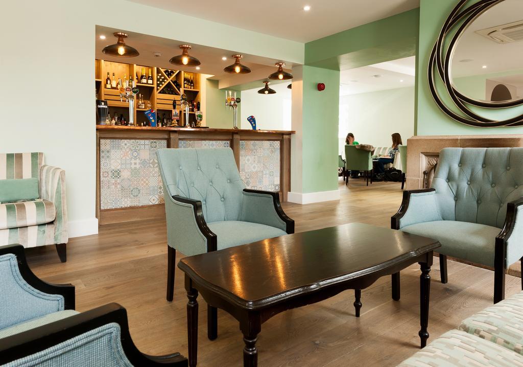 Frensham Pond Country House Hotel & Spa Farnham  Esterno foto