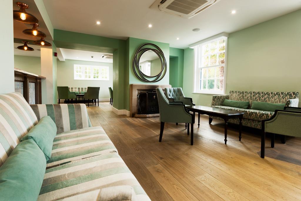 Frensham Pond Country House Hotel & Spa Farnham  Esterno foto