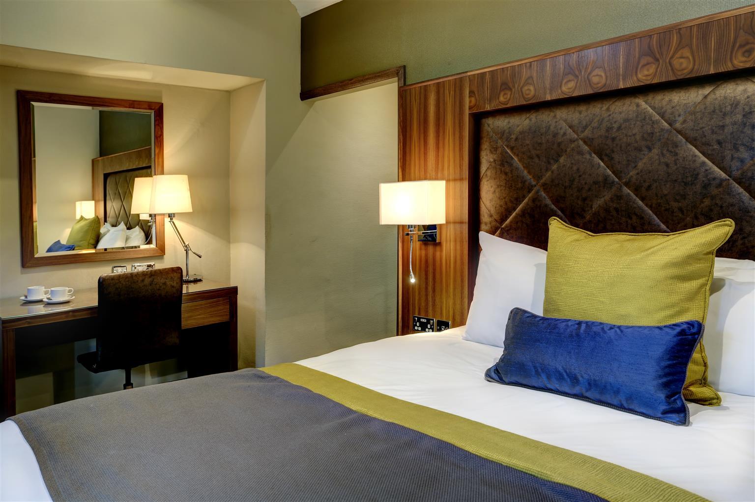 Frensham Pond Country House Hotel & Spa Farnham  Esterno foto