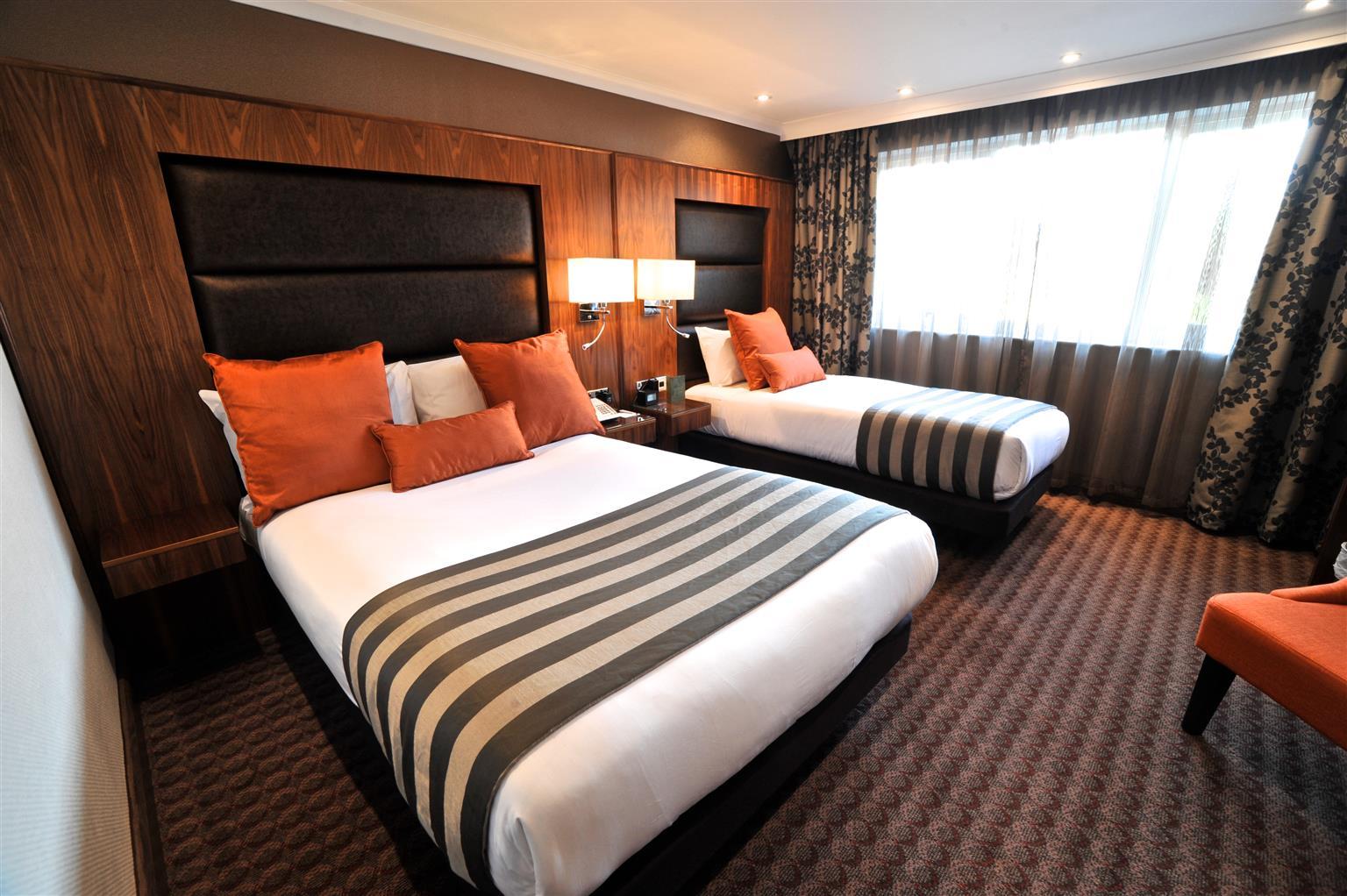 Frensham Pond Country House Hotel & Spa Farnham  Esterno foto