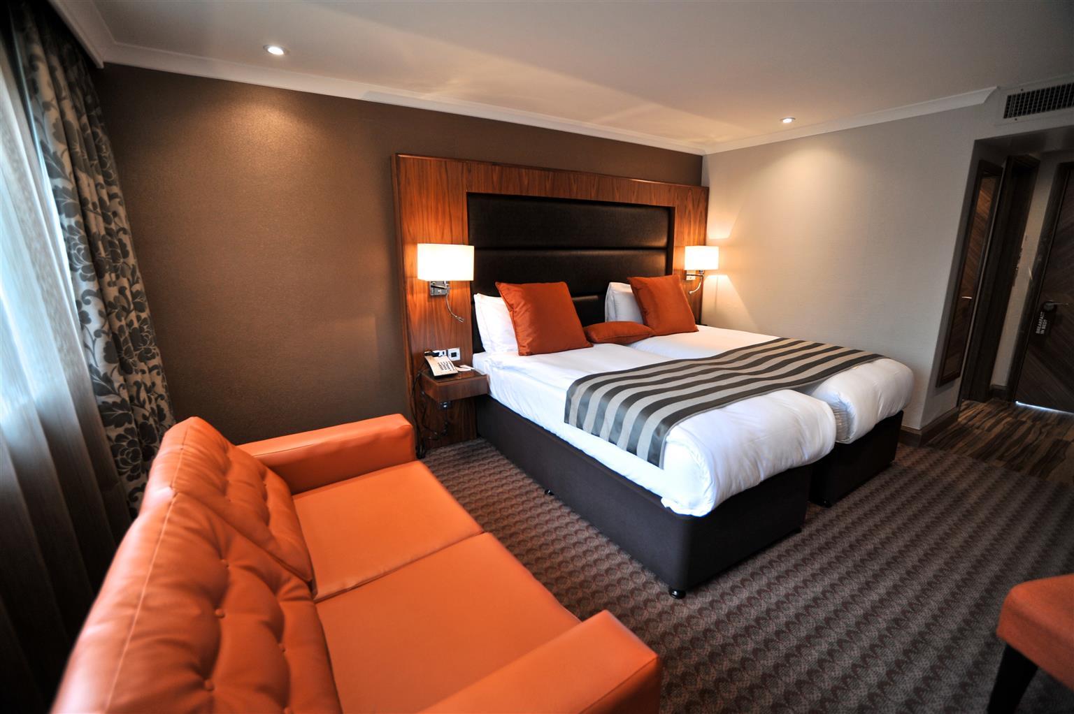 Frensham Pond Country House Hotel & Spa Farnham  Esterno foto
